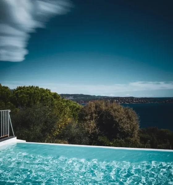 Luxury travel booking